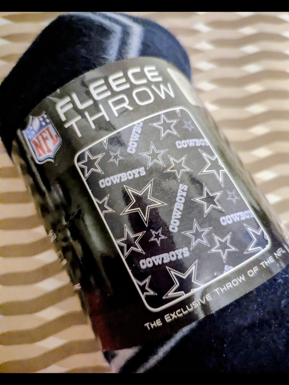 NFL Dallas Cowboys Plush Throw Blanket - Navy Blue & White
